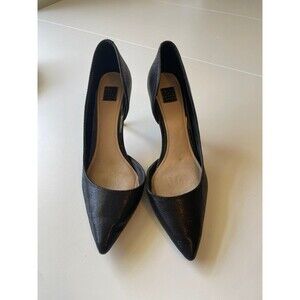 White house Black Market heels size 8M